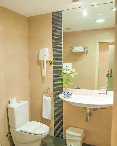 מלון Reino De גרנדה